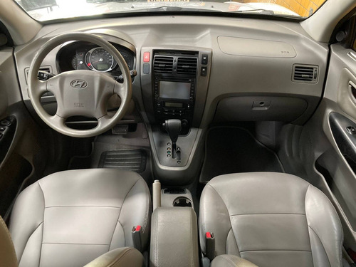 Imagem 4 de 8 de Hyundai Tucson 2.0 Mpfi Gls 16v 143cv 2wd Flex 4p