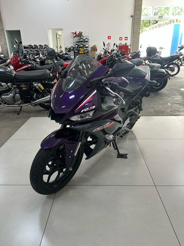 Yamaha Yzf R3 2024 / 1.096 Km
