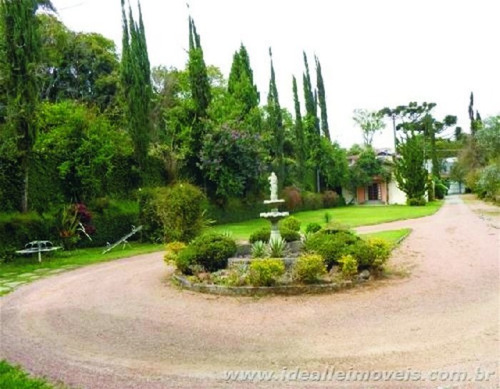 Casa Comercial À Venda Na Rua Prodócimo Lago, Taboão, Curitiba - Pr - Liv-11769