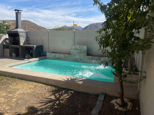 Comoda Casa En Montes De Izarra-cuidad De Los Valles
