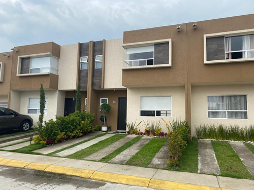 Casa En Venta En Villas San Fernando, Calimaya , Edo De Mexi