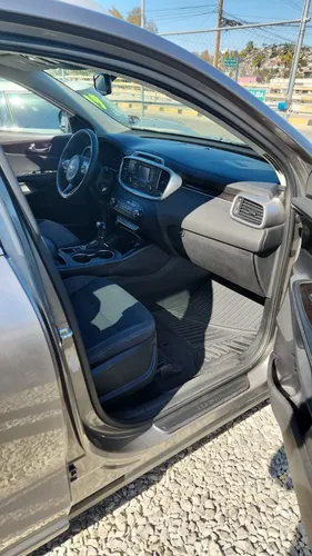 Kia Sorento 2.4 Lx At