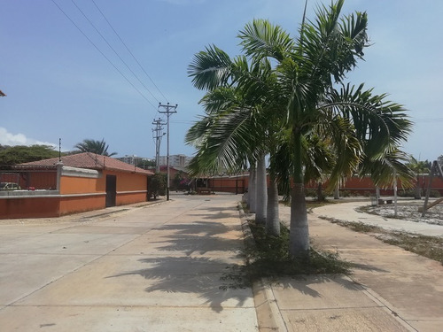 Imagen 12 de 12 de Apartamento En Planta Baja Cerca Del Sambil - Pampatar