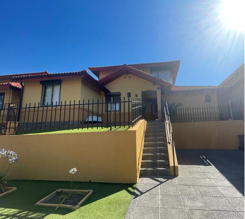 Casa En Av Laguna De La Luz En Venta