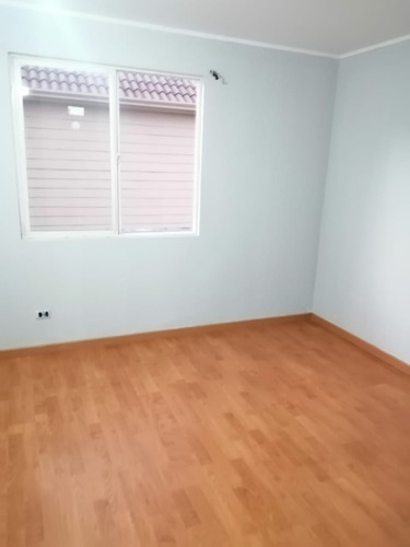 Bella Casa En Condominio Los Coihues Larapinta
