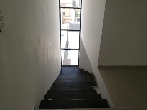 Imagen 8 de 14 de Casa Con Alberca Propia En Cumbres Del Lago, Terraza, 3 Recs