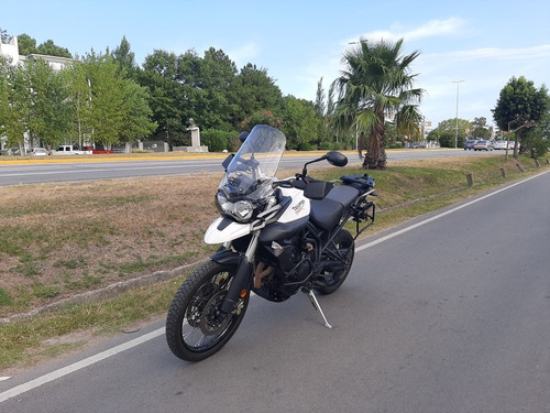 Triumph Tiger 800