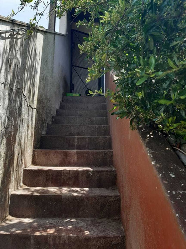 Venta Departamento En Santa Teresita Calle 5 E/29 Y 30 C/gas