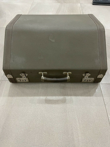 Acordeón Alemán Hohner Lucia Iv P 96 Bajos