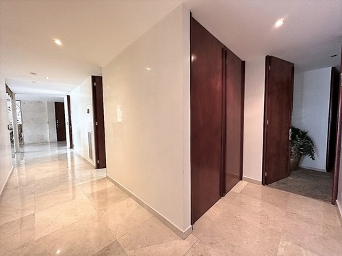 Departamento En Venta En La Cumbre (el Servilletero) Con Balcones