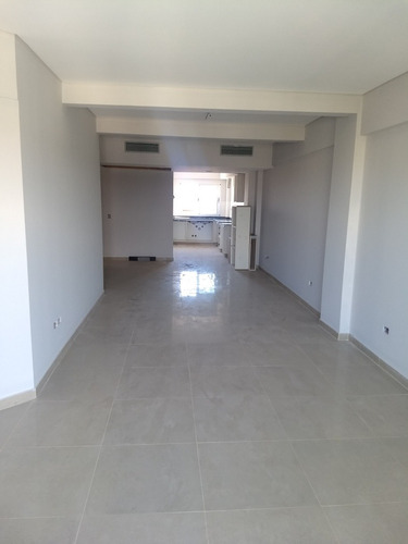 Imagen 10 de 14 de Venta De Departamento De 3 Ambientes San Justo