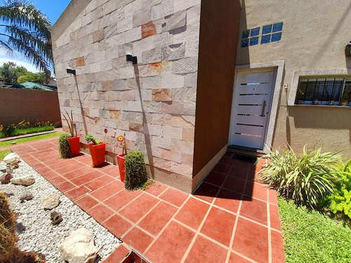 Casa En Venta En Pueblo Ester Naturaleza Y Confort