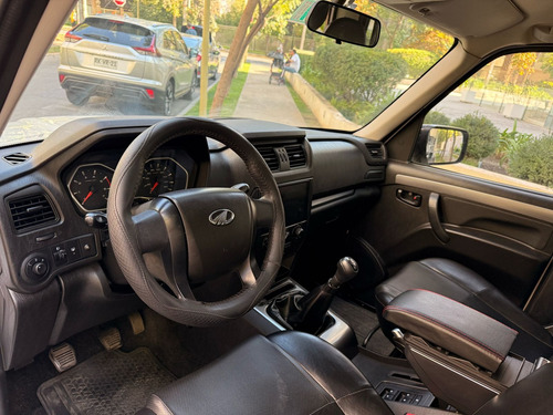 Mahindra Pik-Up Refresh Dc 4X2 Mt Full