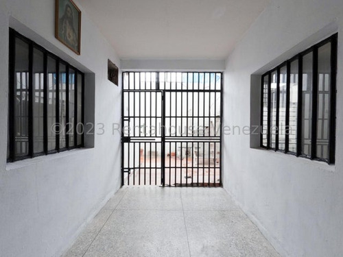 Imagen 24 de 30 de Casas Venta Bararida Zona Este Calle Cerrada Barquisimeto Laraa