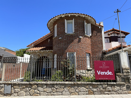 Casa En Venta, Punta Mogotes, Mar Del Plata.