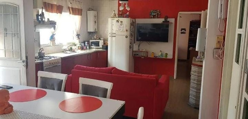 Imagen 3 de 26 de Casa En Venta De 3 Dormitorios C/ Cochera En Quilmes