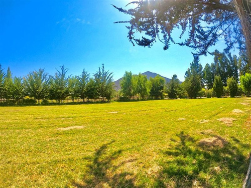 Parcela Con Casa De 5.500 M2 En Chiñigue, El Monte