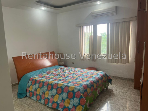 En Venta Apartamento En San Jacinto Concepto Moderno 2 Estacionamientos Maletero Planta Electrica Pozo Agua Estef 25-6255