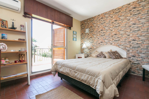 Excelente Casa!! Nuevas Condiciones!!