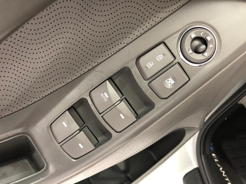 Hyundai Elantra Gls 1.8 2012 Automatico Prata