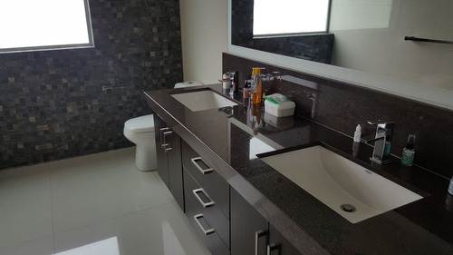 Casas De Lujo En Venta En Puerta Del Bosque