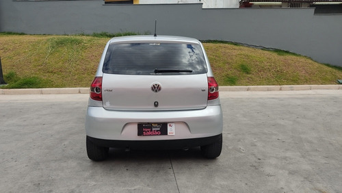 Imagem 4 de 8 de Volkswagen Fox 2008 1.6 Plus Total Flex 5p