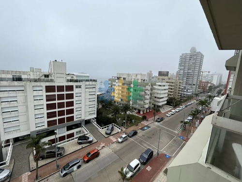 Apartamento En Venta, Zona Puerto, Punta Del Este - Ref : Eqp5722