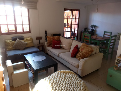 Imagen 3 de 5 de Casa En Venta 2 Dormitorios En Bernal