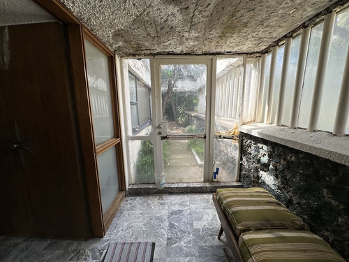 Casa En Lomas De Chapultepec Ganadora De Premios En Calle Sin Vecinos Enfrente