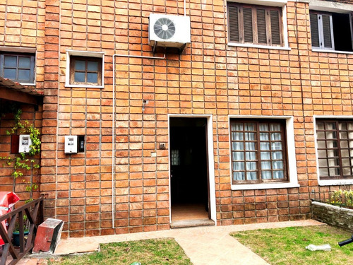 Colonia - Venta Casa De 3 Dormitorios En Complejo