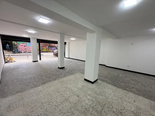 Local Comercial Doble Centro Arriendo Remodelado Múltiples Usos