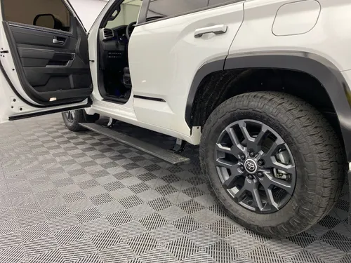 Toyota Sequoia 4aw