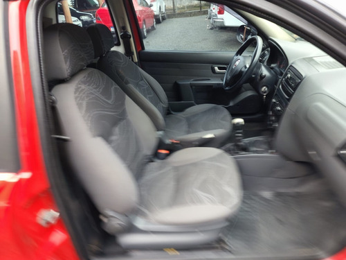 Imagem 3 de 20 de Fiat Strada
