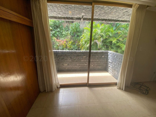 Imagen 15 de 26 de Casa En Venta En Colinas De Bello Monte