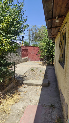 Casa Av Rojas Magallanes 717, Plaza Lircay
