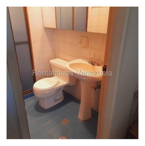 Apartamento En Alquiler Macaracuay 25-24178