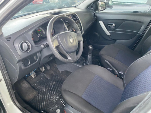 Sandero Expression 2015 1.0 16v 84000km.