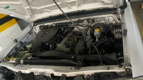 Nissan Frontier 2.4l 4x2