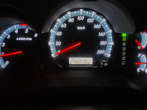Toyota Hilux SW4 3.0 Srv Cuero I 171cv 4x4