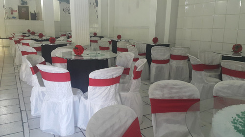 Imagem 7 de 10 de Salão De Festa Na Penha 220 Pes. Sentadas, Térreo, 34950000