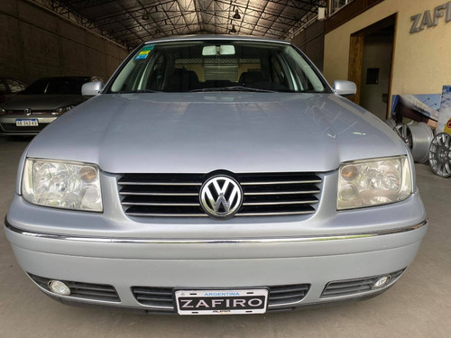 Imagen 2 de 14 de Volkswagen Bora 1.8 Turbo Highline Manual - Año 2007