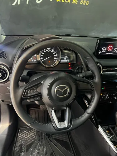 Mazda 2 1.5 Touring Sedan 2025