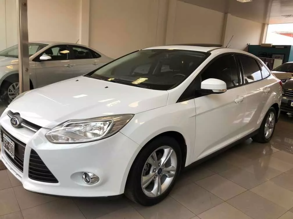 Ford Focus III 2.0 Sedan Se Plus At6