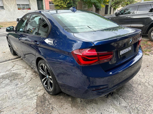 Imagen 6 de 7 de Bmw Serie 3 2018 3.0 330i Sedan Sport Line 252cv