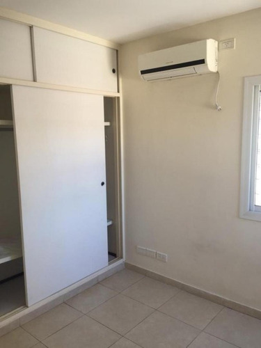 Imagen 8 de 8 de Duplex En Excelente Ubicacion !!!!!