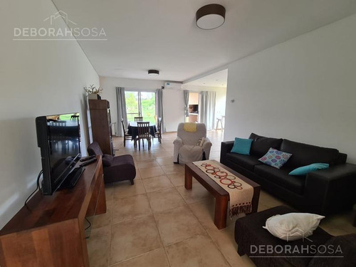 Imagen 8 de 21 de Hermosa Casa En Venta Y Alquiler Temporario Meses De Verano!