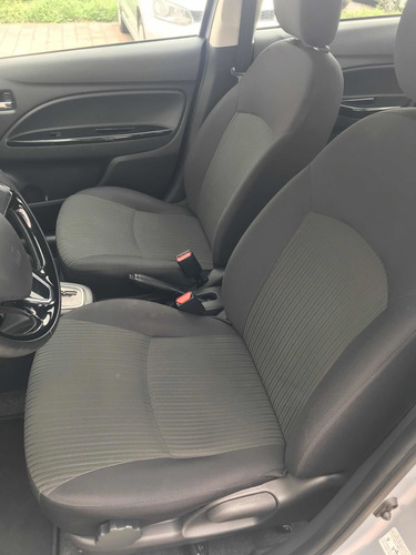 Imagen 8 de 10 de Dodge Attitude 2019 1.2 Sxt At Cvt