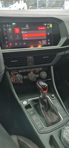 Imagen 15 de 25 de Volkswagen Vento 2023 2.0tsi Gli 230cv Dsg Entrega Inmediata
