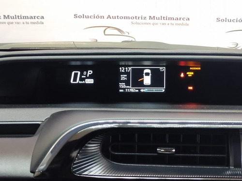 Imagen 7 de 15 de Toyota Prius C Hibrido 2019