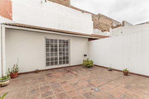 Venta Departamento 3 Amb 104 M2 Patio Valentin Alsina Lanus